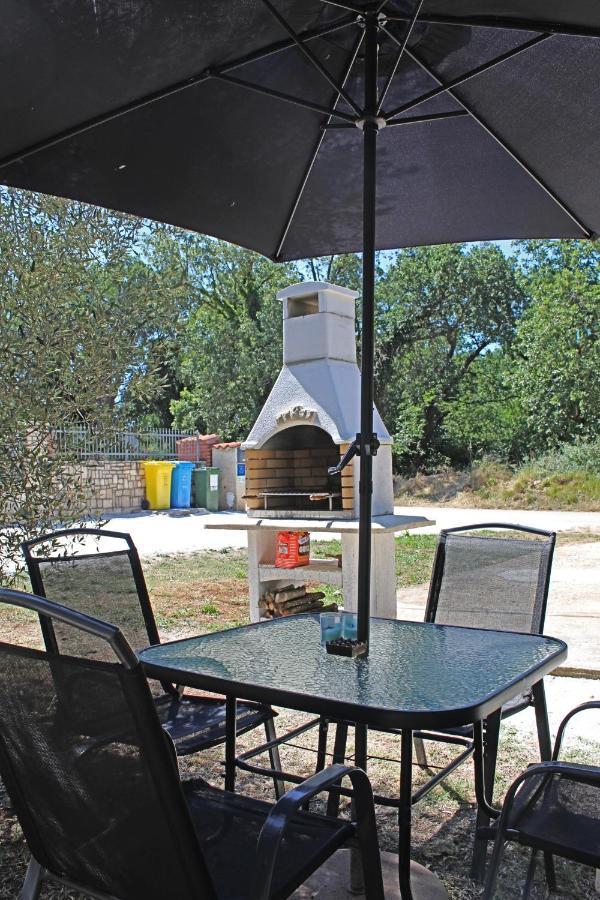 Guest House Ada Galizana Exterior photo